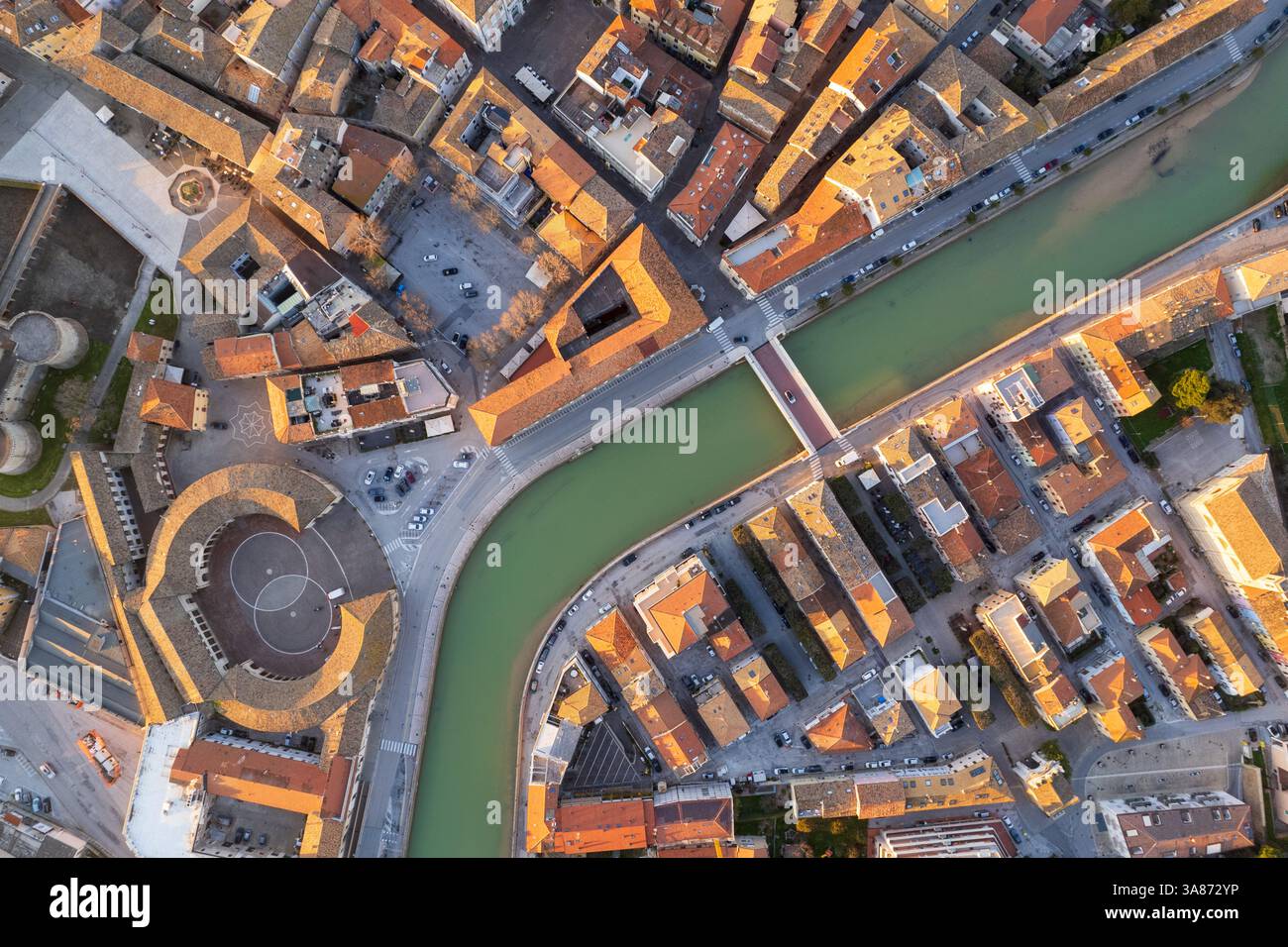 Veduta aerea della città italiana Senigallia Foto Stock