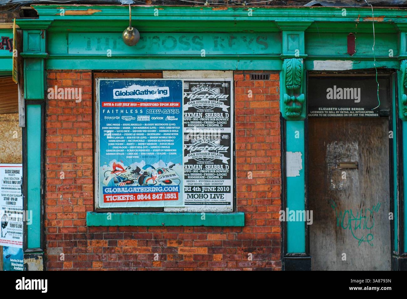 Ora demolito, il Cross Keys era un pub situato all'angolo tra Radium Street e Jersey Street, Ancoats, Manchester. Foto Stock