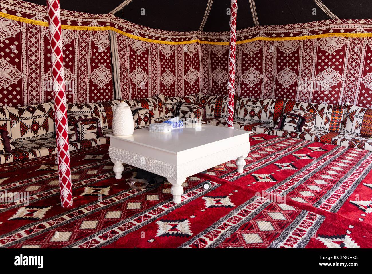 Camera tradizionale in una casa dell'Arabia Saudita Foto Stock