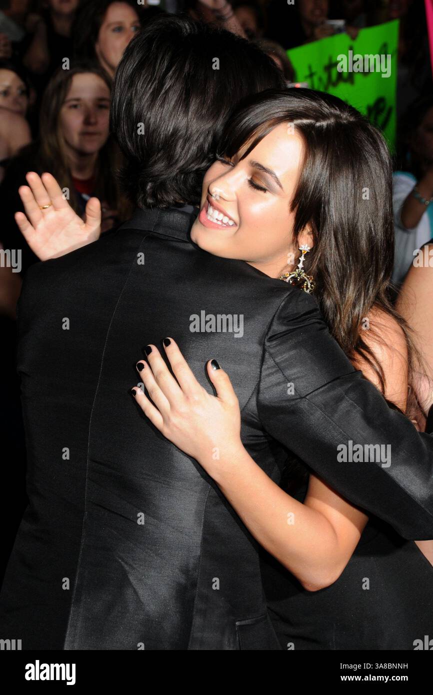 24 febbraio 2009 - Hollywood, CA, Stati Uniti - 24 febbraio 2009 - Hollywood, CA - Joe Jonas e Demi Lovato. "Jonas Brothers: The 3D Concert Experience" a Los Angeles Premiere all'El Capitan Theatre. Credito fotografico: Byron Purvis/AdMedia Foto Stock