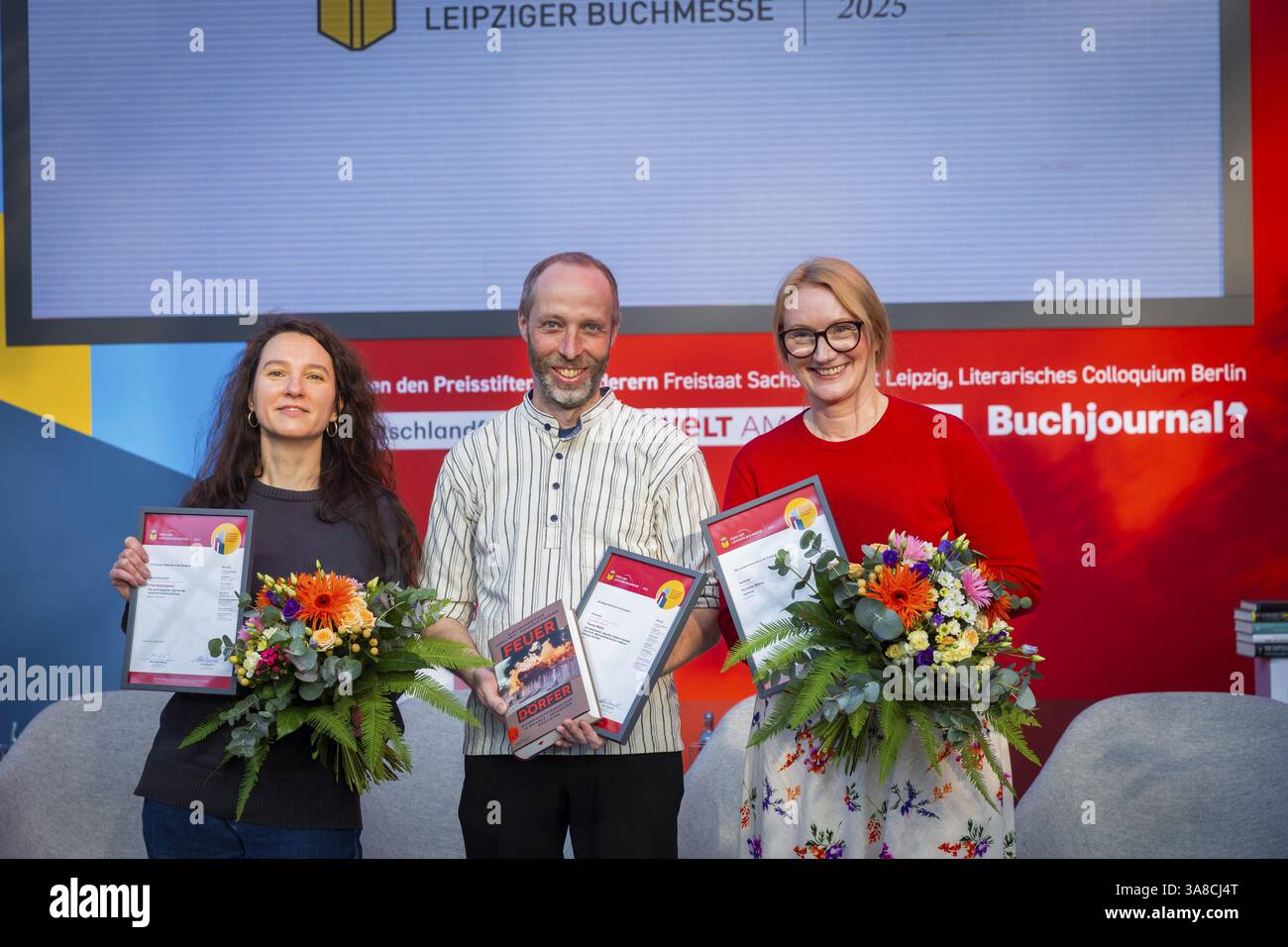 Alla nuova fiera, 2 040 espositori provenienti da 45 paesi presenteranno le innovazioni di quest'anno. Il motto della fiera di quest'anno è parole Move Worlds . Foto Stock