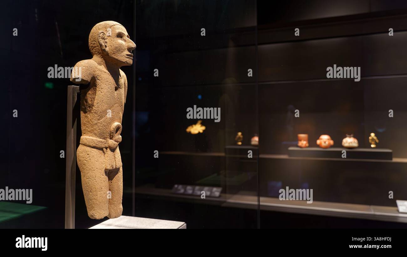 Scultura In Pietra Azteca Resistente Al Gelo – Lavorata A Mano, Pietra Massiccia, Resistente Fino A -30°C, Ideale Per Esterno E Giardino