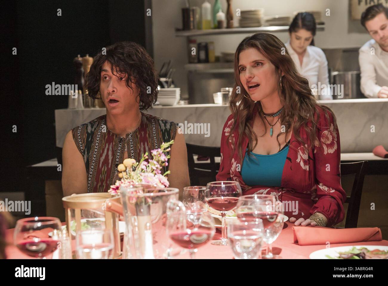 21 aprile 2017 - David Wain, Lake Bell. 'Wet Hot American Summer: Ten Years Later' (serie 1) serie TV - 2017. (Immagine di credito: © Netflix/Entertainment Pictures via ZUMA Press) Foto Stock