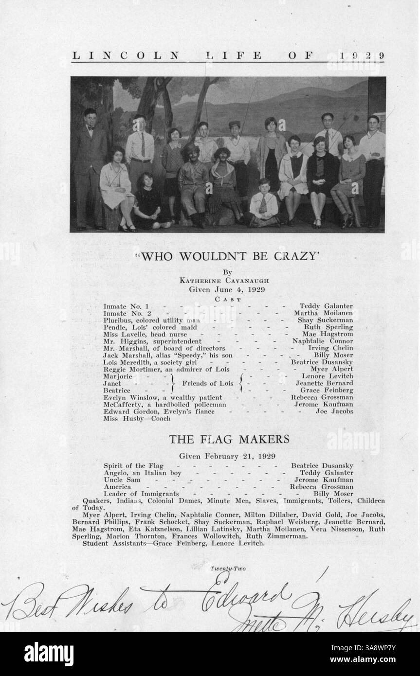 Lincoln Jr. L'High Yearbook del 1929 serve come documento storico delle attività della scuola, compresi i profili degli studenti e degli insegnanti, nonché gli eventi chiave dell'anno accademico 1928-1929. Foto Stock