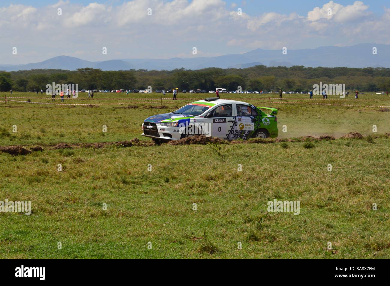 WRC SAFARI RALLY KENYA CON SAMI PAJARI E KALLE ROVANPERA E AUTISTA KENIANO, ERIC BENJI IL 22 MARZO 2025 Foto Stock