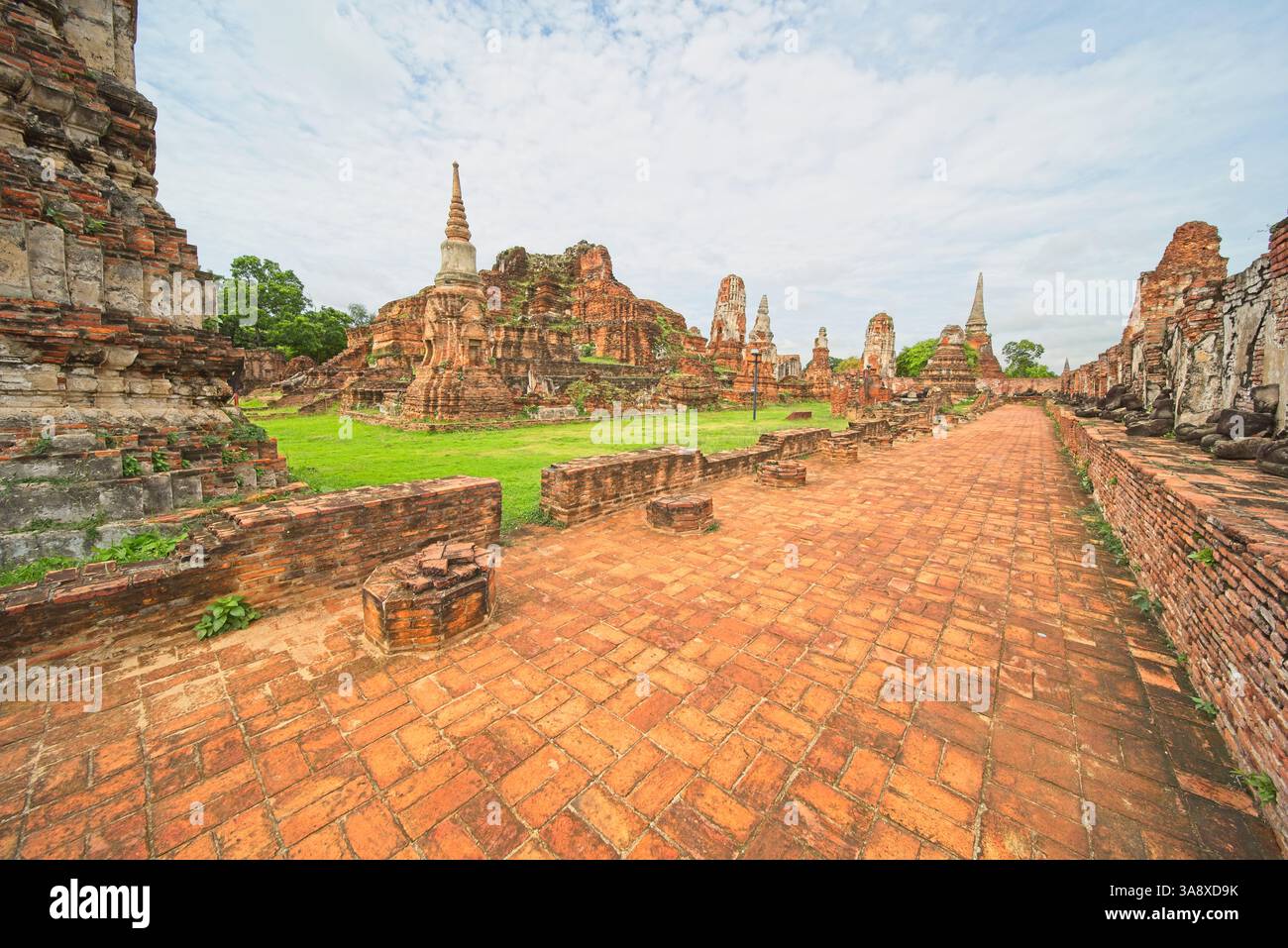 Wat Mahathat, ad Ayutthaya, Thailandia. Foto Stock