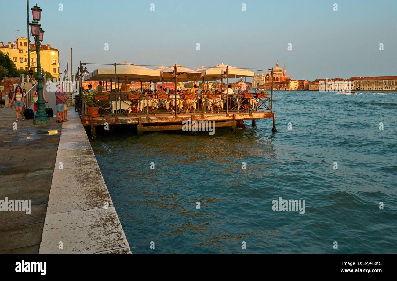Vista sul Canal grande in una giornata di sole, Venezia, Italia Foto Stock