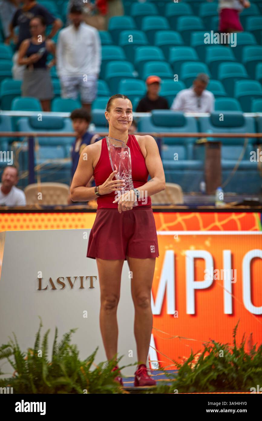 Miami Gardens, Florida, Stati Uniti. 29 marzo 2025. Arina Sabalenka vs Jessica Pegula (USA) durante la Women's Singles - Final al Miami Open 2025. VINCITORE: Arina Sabalenka. Crediti: Yaroslav Sabitov/YES Market Media/Alamy Live News. Foto Stock
