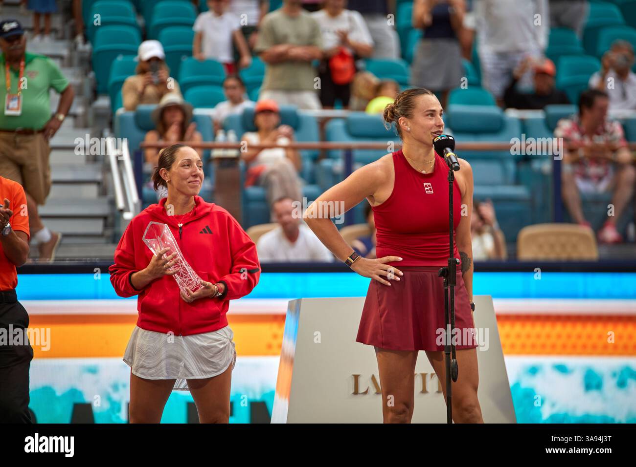 Miami Gardens, Florida, Stati Uniti. 29 marzo 2025. Arina Sabalenka vs Jessica Pegula (USA) durante la Women's Singles - Final al Miami Open 2025. VINCITORE: Arina Sabalenka. Crediti: Yaroslav Sabitov/YES Market Media/Alamy Live News. Foto Stock