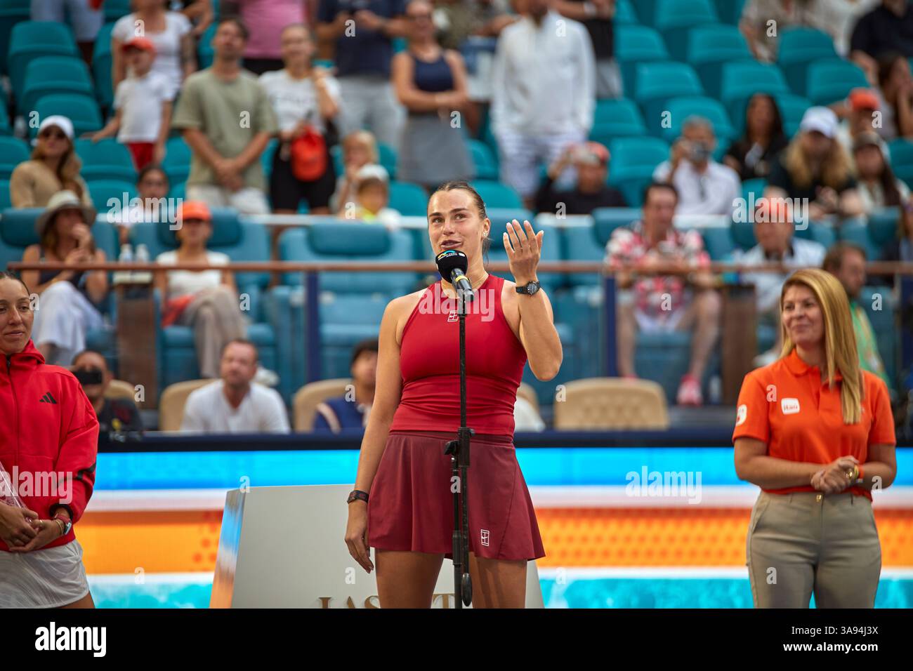 Miami Gardens, Florida, Stati Uniti. 29 marzo 2025. Arina Sabalenka vs Jessica Pegula (USA) durante la Women's Singles - Final al Miami Open 2025. VINCITORE: Arina Sabalenka. Crediti: Yaroslav Sabitov/YES Market Media/Alamy Live News. Foto Stock