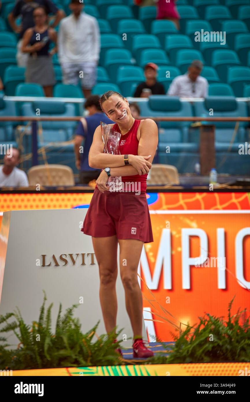 Miami Gardens, Florida, Stati Uniti. 29 marzo 2025. Arina Sabalenka vs Jessica Pegula (USA) durante la Women's Singles - Final al Miami Open 2025. VINCITORE: Arina Sabalenka. Crediti: Yaroslav Sabitov/YES Market Media/Alamy Live News. Foto Stock
