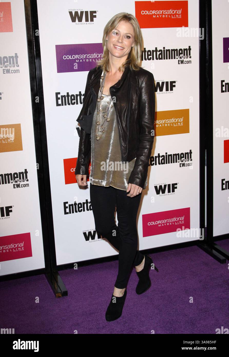 17 settembre 2009 - West Hollywood, California, Stati Uniti - 17 settembre 2009 - West Hollywood, California - Julie Bowen. 2009 Entertainment Weekly & Women in Film Party pre-Emmy tenutosi al Sunset Marquis Hotel. Credito fotografico: Kevan Brooks/AdMedia Foto Stock