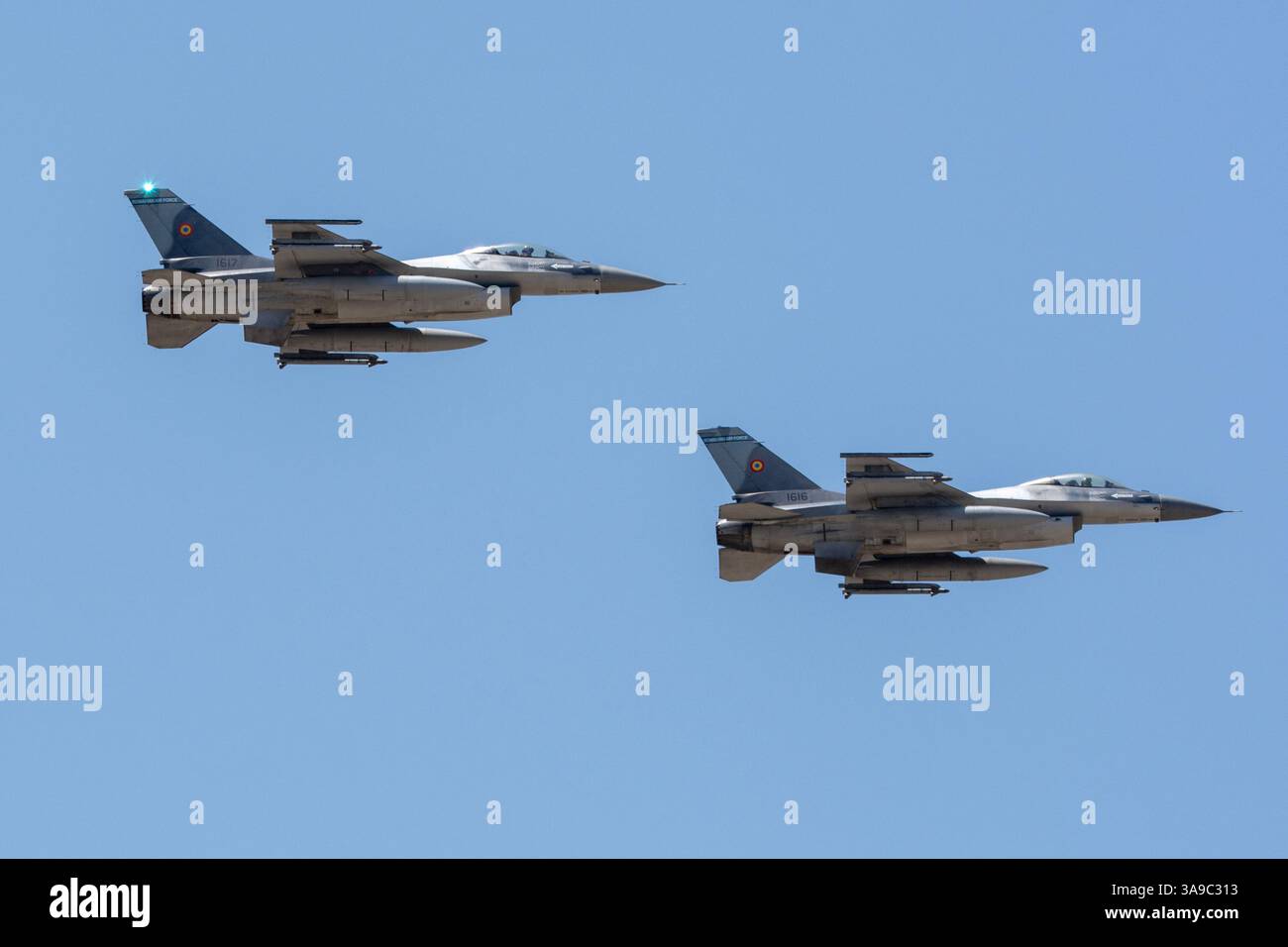 Aereo da caccia F-16 dell'Aeronautica militare rumena Foto Stock