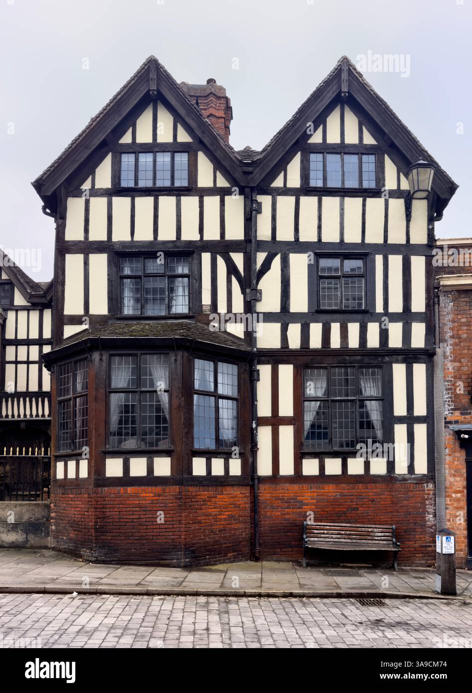 The Old House, Dogpole, Shrewsbury XV secolo, casa in stile Tudor - Immagine stock catturata con smartphone