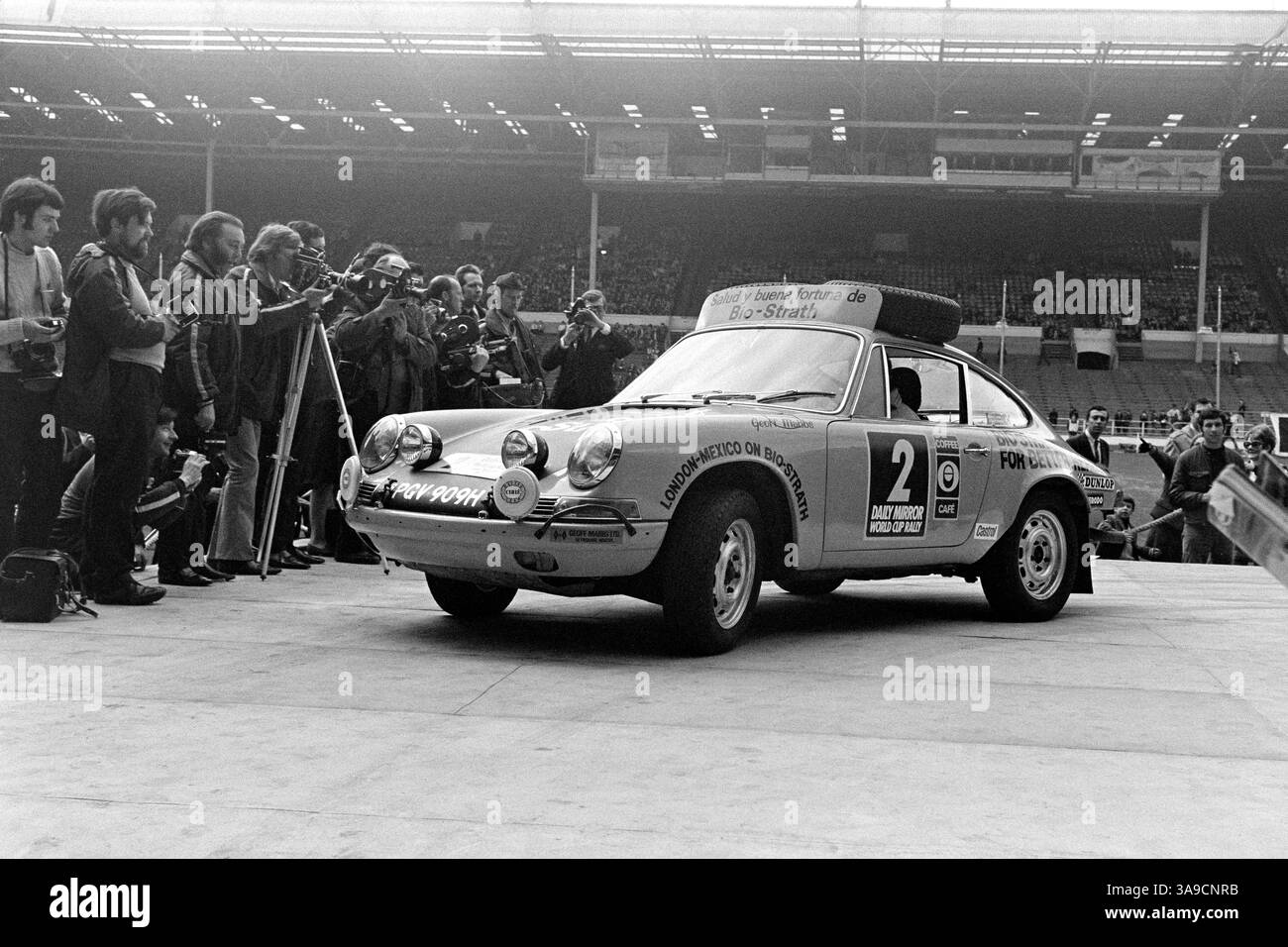 Daily Mirror London-Mexico World Cup Rally 1970 Foto Stock