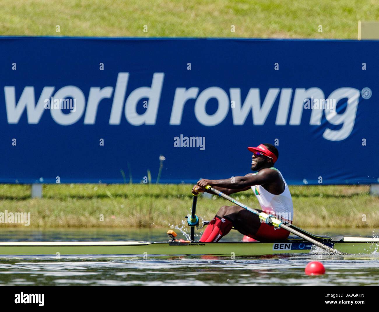 25 settembre 2017: Privel Hinkati del team Benin durante (M1x) Men's Single Sculls - Repechage nei Campionati del mondo di canottaggio che si tengono al Nathan Benderson Park di Sarasota-Bradenton, Florida. Del Mecum/CSM(immagine di credito: &Copy; del Mecum/CSM tramite filo ZUMA) Foto Stock