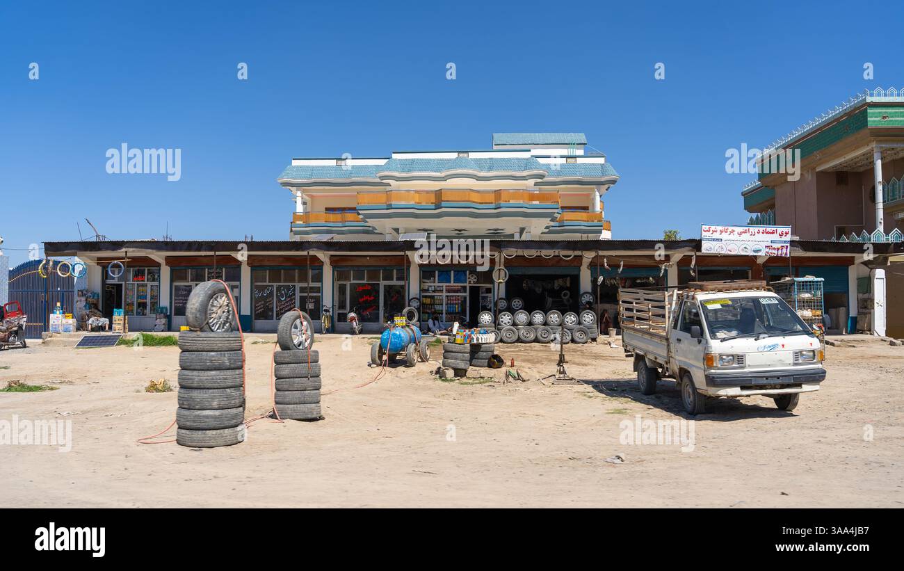 Appartamenti vicino all'autostrada Herat-Kandahar Foto Stock