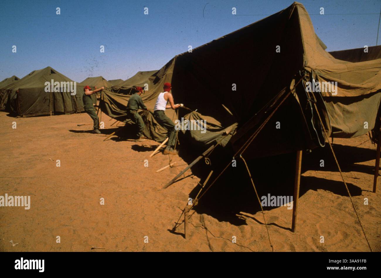 18 ottobre 2006; sudanese, egiziano; forze militari,operazioni di addestramento congiunte,US ForcesEgiziano sudanese, Desert Warfare. Credito obbligatorio: Foto del Dipartimento della difesa/ZUMA Press. (©) Copyright 2006 del Dipartimento della difesa Foto Stock