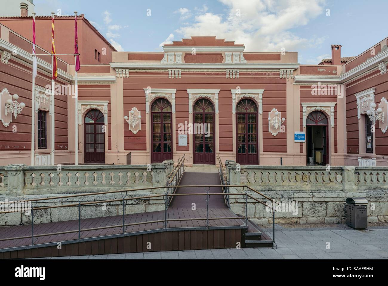Old Grand Casino, attività culturali e Dipartimento della Cultura di Ciudad Real, città della Spagna, comunità autonoma di Castilla-la Mancha, Spagna. Foto Stock