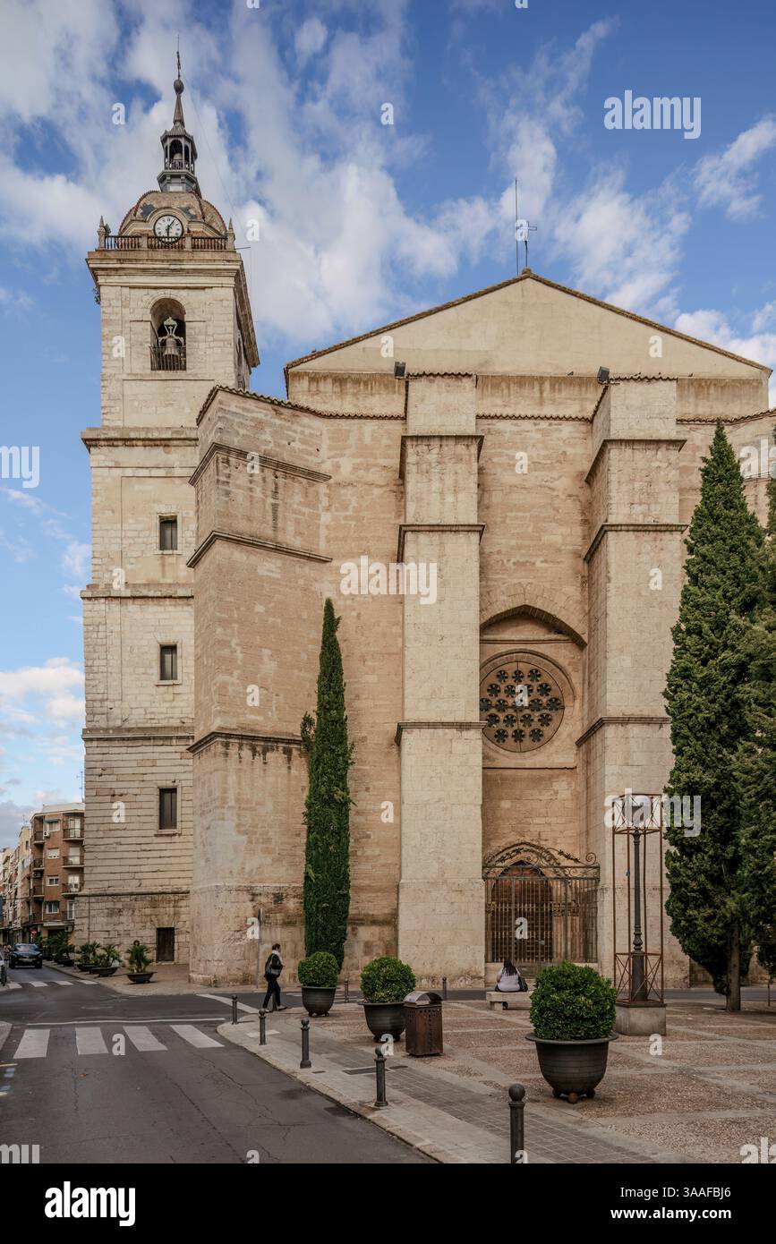 Facciata della basilica cattedrale di nostra Signora del Prado a Ciudad Real, città della Spagna, comunità autonoma di Castilla-la Mancha, Spagna, Europa Foto Stock