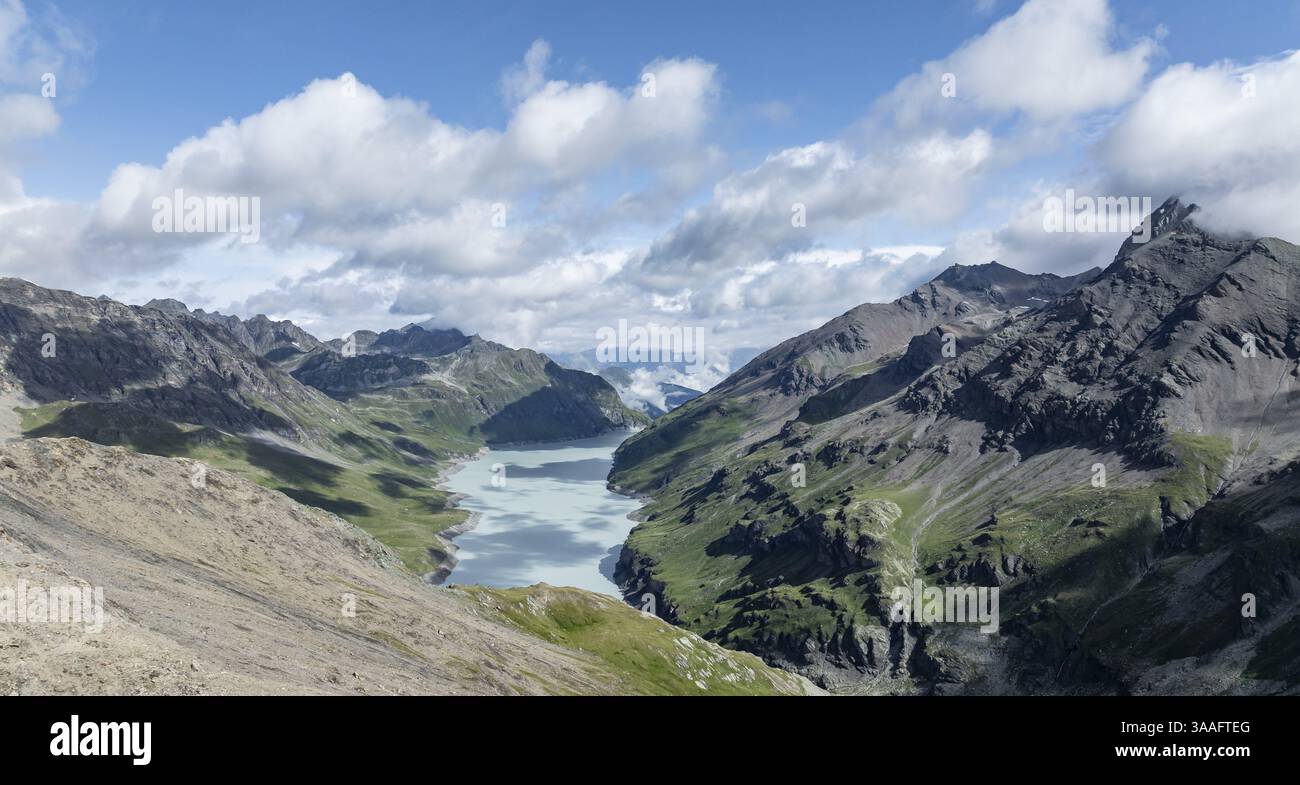 Vista aerea, Lac de Dix, bacino idrico nelle Alpi Vallese, Vallese, Svizzera, Europa Foto Stock