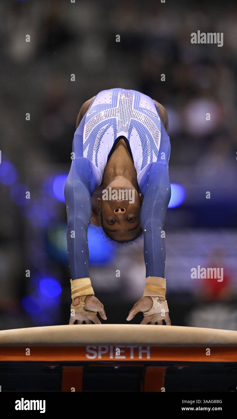 Jenitha Johnson GBR Vault Action Gymnastics, EnBW DTB-Pokal, Porsche-Arena, Stoccarda, Baden-Wuerttemberg, Germania, Europa Foto Stock