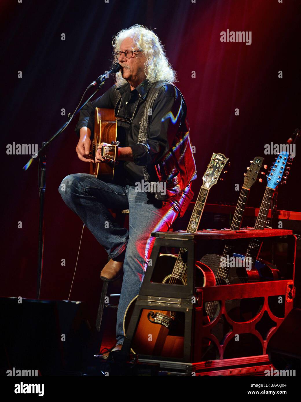 4 febbraio 2017 - Fort Lauderdale, Florida, Stati Uniti d'America - FORT LAUDERDALE, FL - 04 FEBBRAIO: Arlo Guthrie si esibisce al Parker Playhouse il 4 febbraio 2017 a Fort Lauderdale Florida..persone: Arlo Guthrie (immagine di credito: © SMG via ZUMA Wire) Foto Stock
