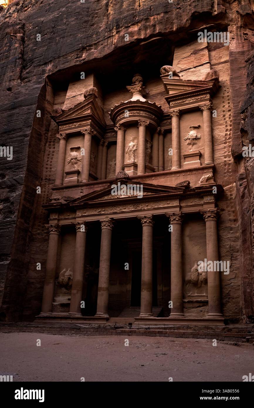 WADI MUSA, GIORDANIA - 10 SETTEMBRE 2021: Il Tesoro a Petra. CREDITO: Daniel Rodrigues Foto Stock