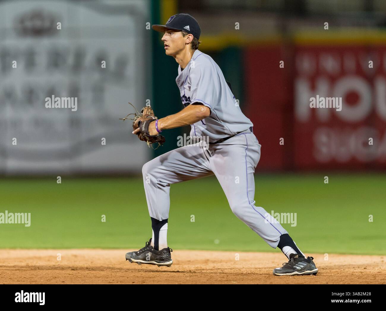 23 maggio 2018: T.J. Black (1) interno dell'Arkansas centrale durante i Southland Conference Championships 2018. Partita 4: Houston Baptist University vs Central Arkansas al Constellation Field Sugar Land, Texas. Houston Baptist ha vinto in sette inning 14 - 4 (Credit Image: &Copy; Maria Lysaker/CSM via ZUMA Wire) Foto Stock