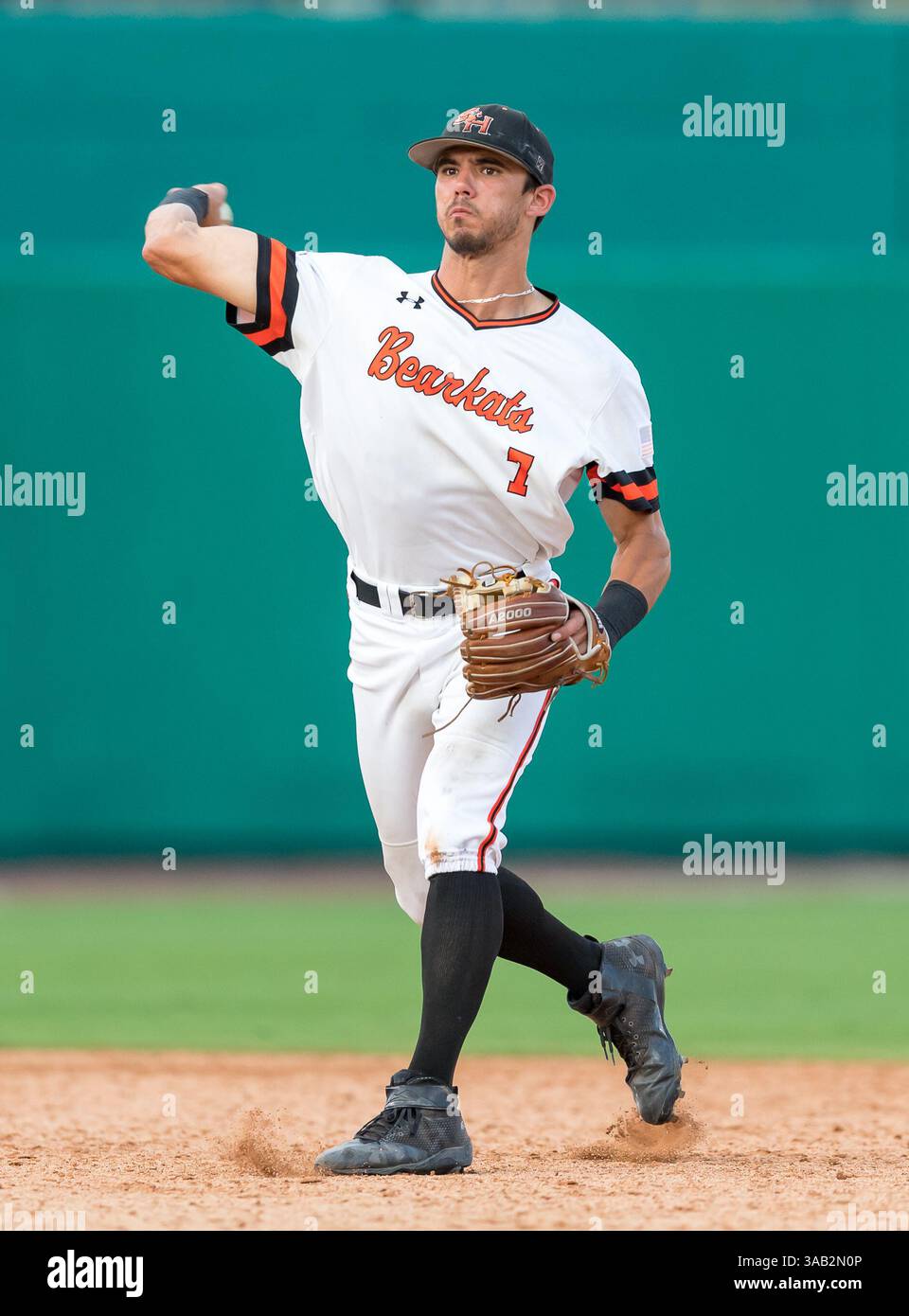 23 maggio 2018: Sam Houston St., interno Andrew Fregia (7) durante i Southland Conference Championships 2018. Partita 3 New Orleans vs Sam Houston al Constellation Field Sugar Land, Texas. No. 8 New Orleans Privateers ha superato il numero 1 Sam Houston State 4-3 in 10 inning, qualcosa che non è successo dal 2015 (Credit Image: &Copy; Maria Lysaker/CSM via ZUMA Wire) Foto Stock