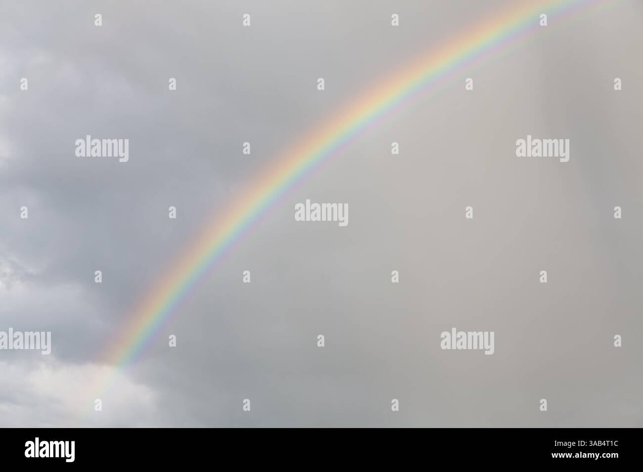 Arcobaleno nel cielo Foto Stock