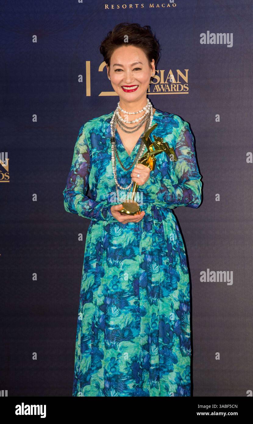 17 marzo 2018 - Macao, RAS di Macao, Cina - MACAO, RAS DI MACAO, CINA: 17 marzo 2018. Il 12° Asian Film Awards 2018, organizzato dall'Asian Film Awards Academy, si tiene nel teatro veneziano del Venetian Hotel Macao..Kara Wai riceve il premio Excellence in Asian Cinema (Credit Image: © Jayne Russell via ZUMA Wire) Foto Stock