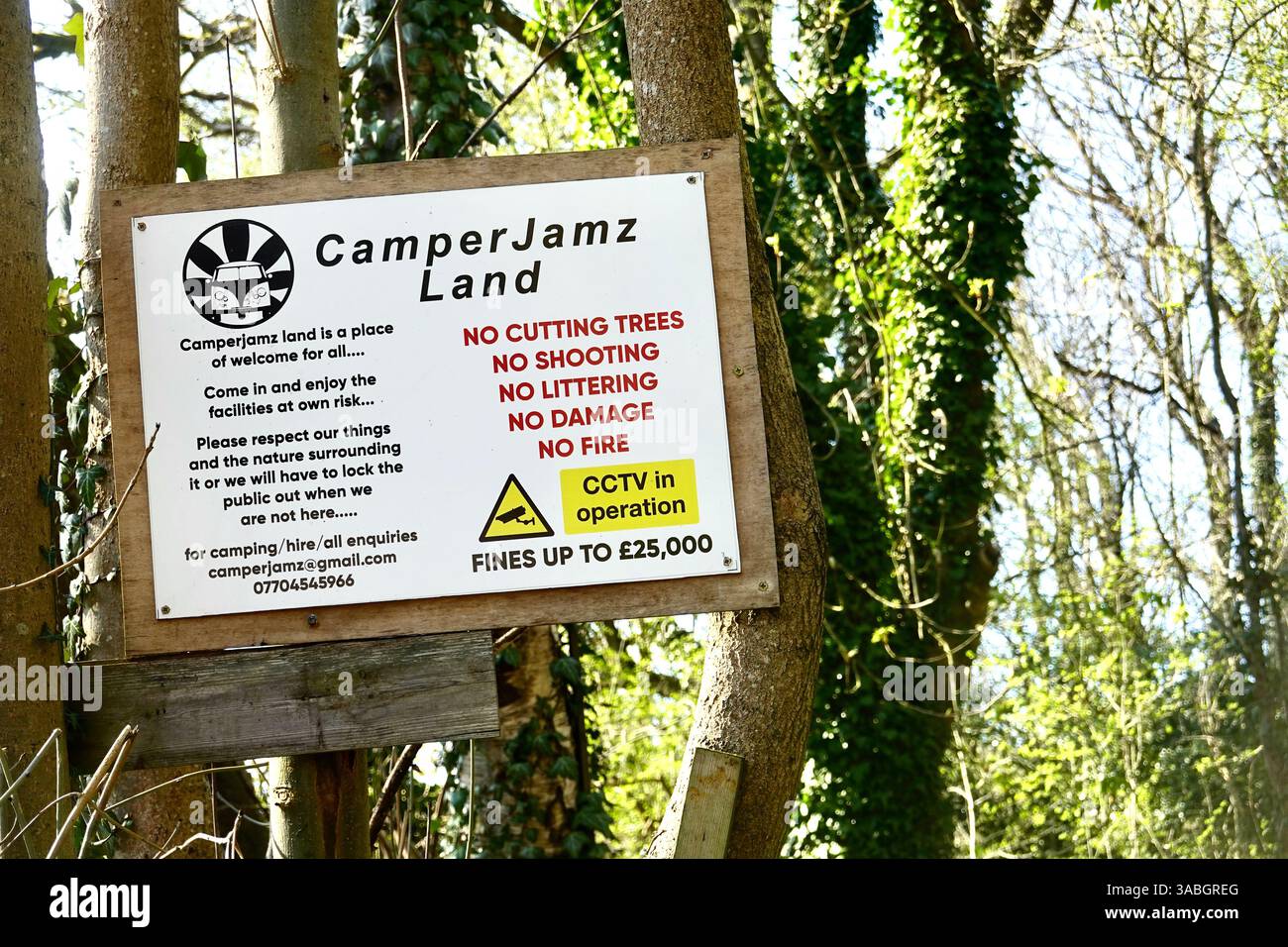 Avviso di CamperJamz Land a New Mills, Derbyshire Foto Stock