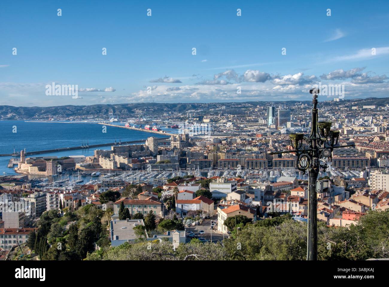 Marsiglia, Francia, vista dall'alto. Foto Stock