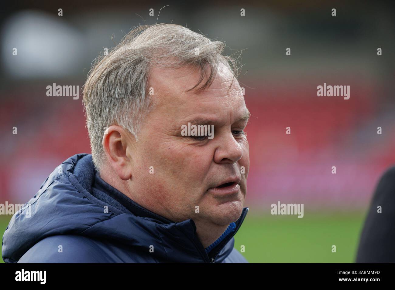 Niepolomice, Polonia, 1 aprile 2025, partita di calcio nella semifinale di Coppa di Polonia tra Puszcza Niepolomice e Pogon Szczecin, Op: Tulacz Tomasz Foto Stock