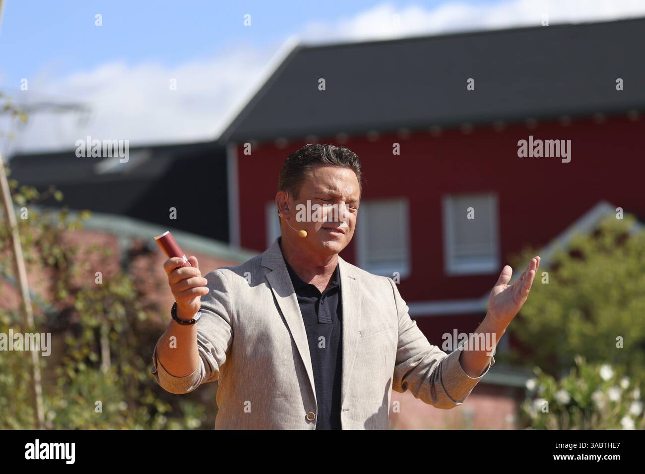 Stefan Mross (cantante / presentatore / intrattenitore) nel programma TV ARD Immer wieder sonntags, Rust, Germania / Germania Foto Stock