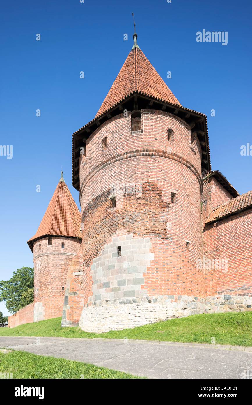 Polonia, Malbork, la torretta principale del castello di Malbork, uno dei più grandi castelli gotici d'Europa. Foto Stock