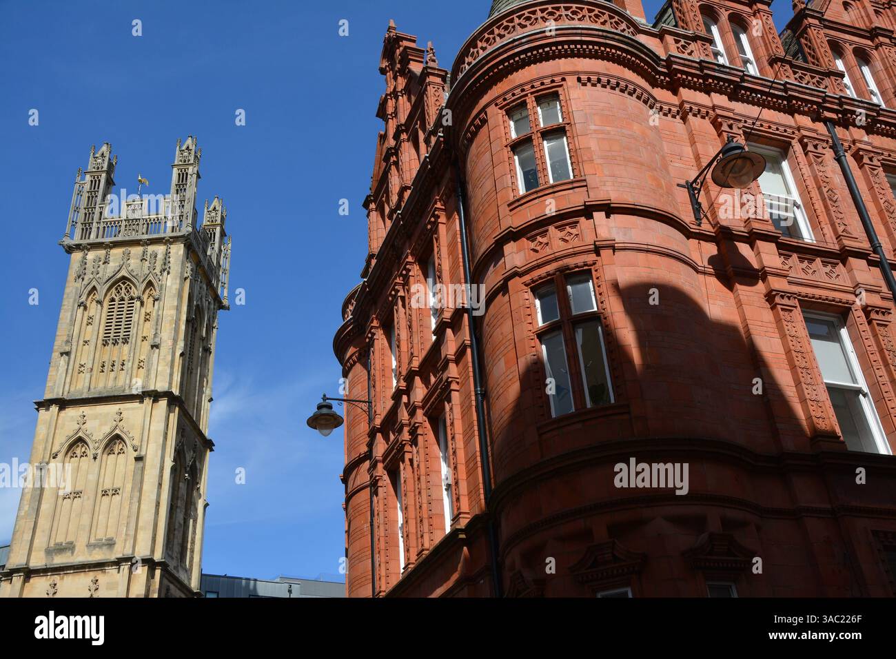 Historic Clare Street, Bristol, Inghilterra, Regno Unito. 1° aprile 2025. Foto Stock