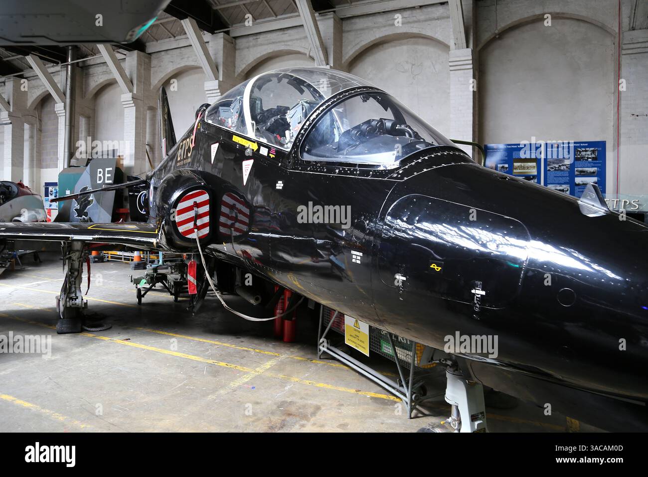 BAE Hawk T1, Boscombe Down Aviation Collection, Old Sarum Airfield, Salisbury, Wiltshire, Inghilterra, gran Bretagna, Regno Unito, Europa Foto Stock