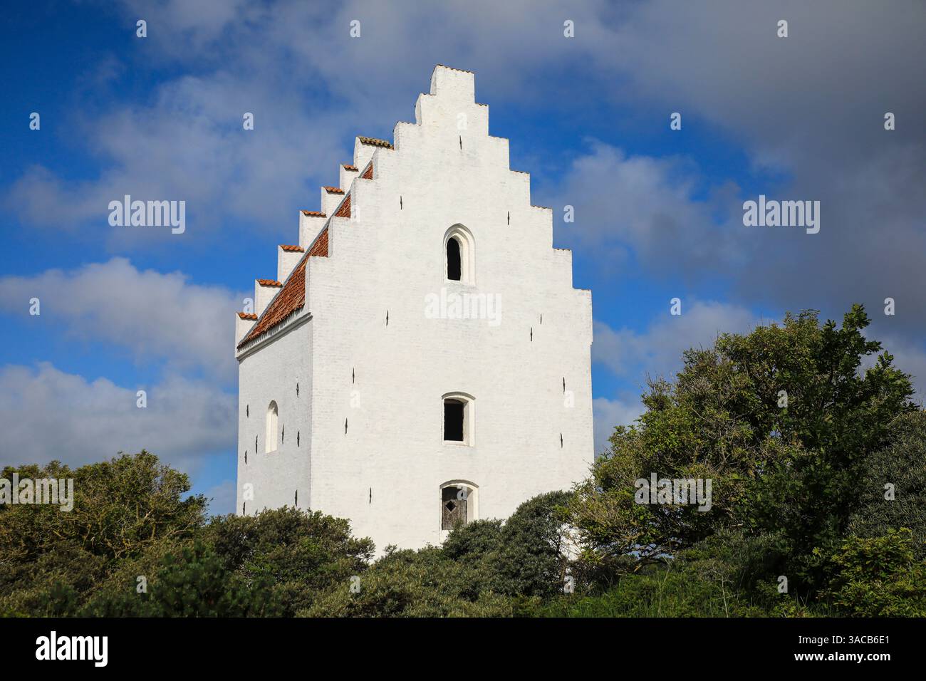 Skagen, Danimarca. Chiesa Laurenzius, chiesa sepolta in sabbia Foto Stock
