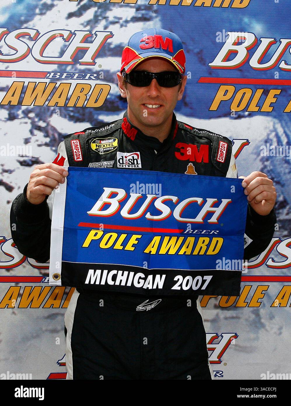 Greg Biffle conquistò la pole position per il CARFAX 250 al Michigan International Speedway. (Immagine di credito: © FOTOGRAFO/Cal Sport Media) Foto Stock