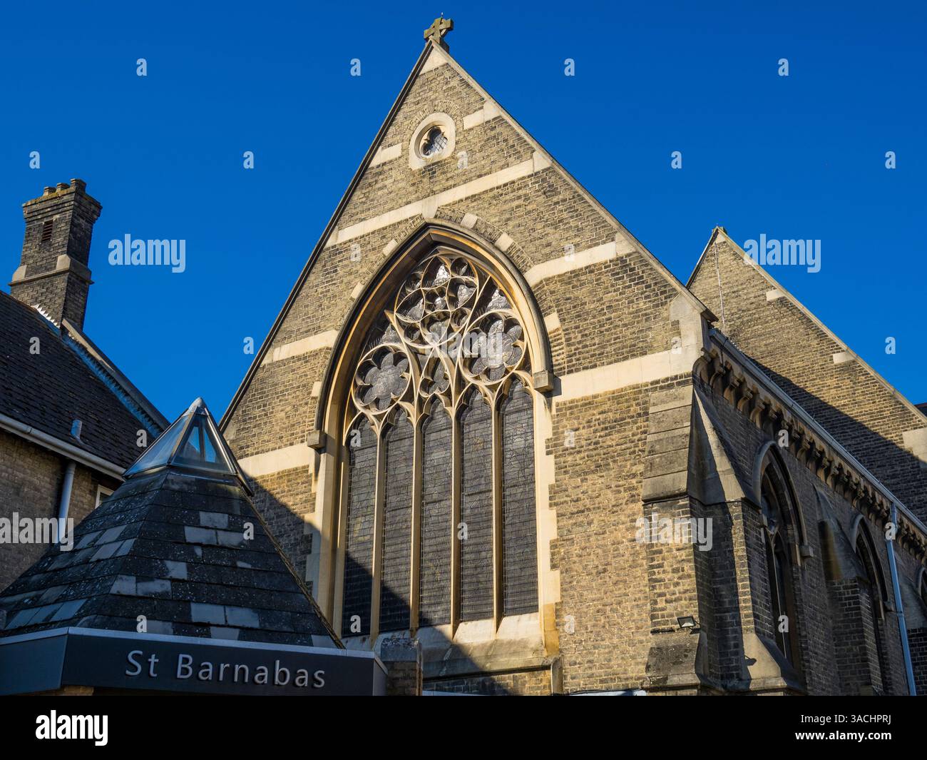 St Barnabas Church, Mill Road, Cambridge, Cambridgeshire, Inghilterra, REGNO UNITO, REGNO UNITO. Foto Stock