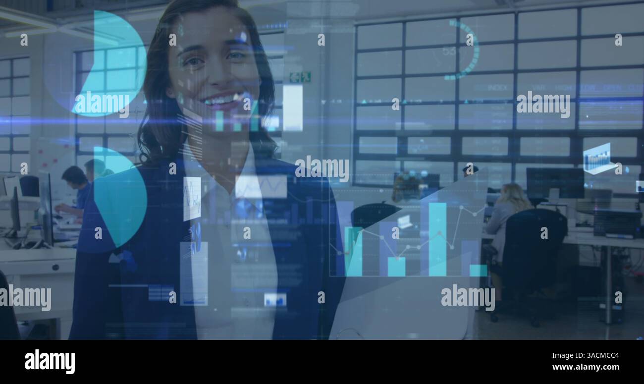 Immagine dell'elaborazione dei dati finanziari su persone aziendali in ufficio Foto Stock