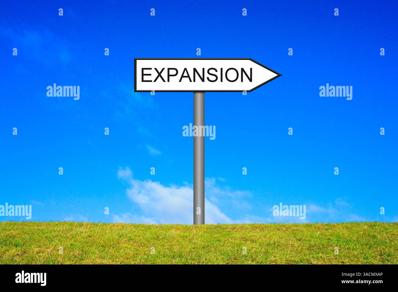 Il cartello indica la direzione di espansione Foto Stock
