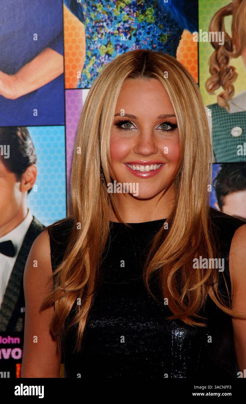 16 luglio 2007. New York City . L'attrice Amanda Bynes arriva alla premiere "Hairspray" tenutasi al Ziegfeld Theater di New York. (Immagine di credito: © Sharkpixs/ZUMA Press) Foto Stock