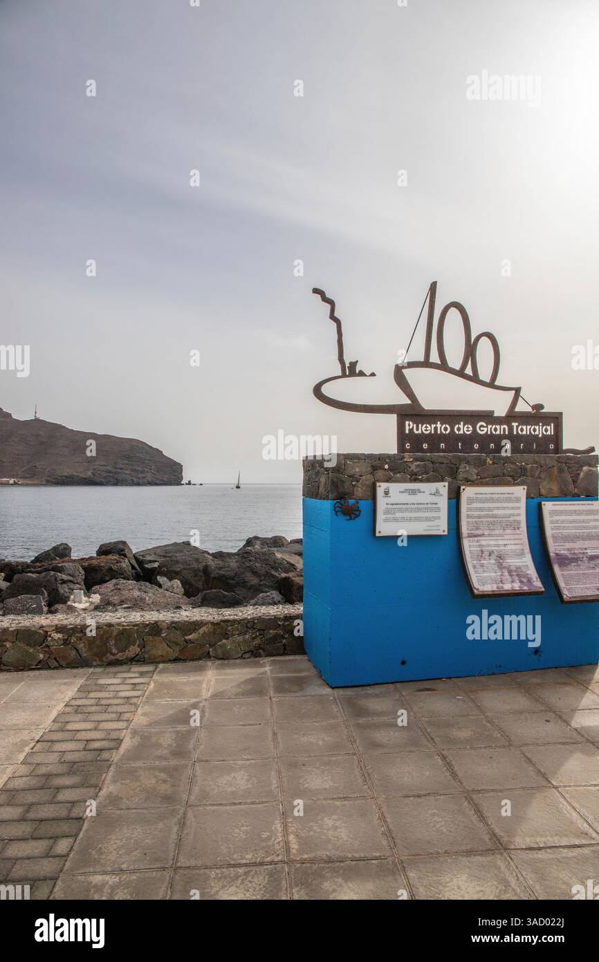 Paesaggio sul mare, arte moderna a Gran Tarajal, Las Palmas, Fuerteventura, Spagna Foto Stock