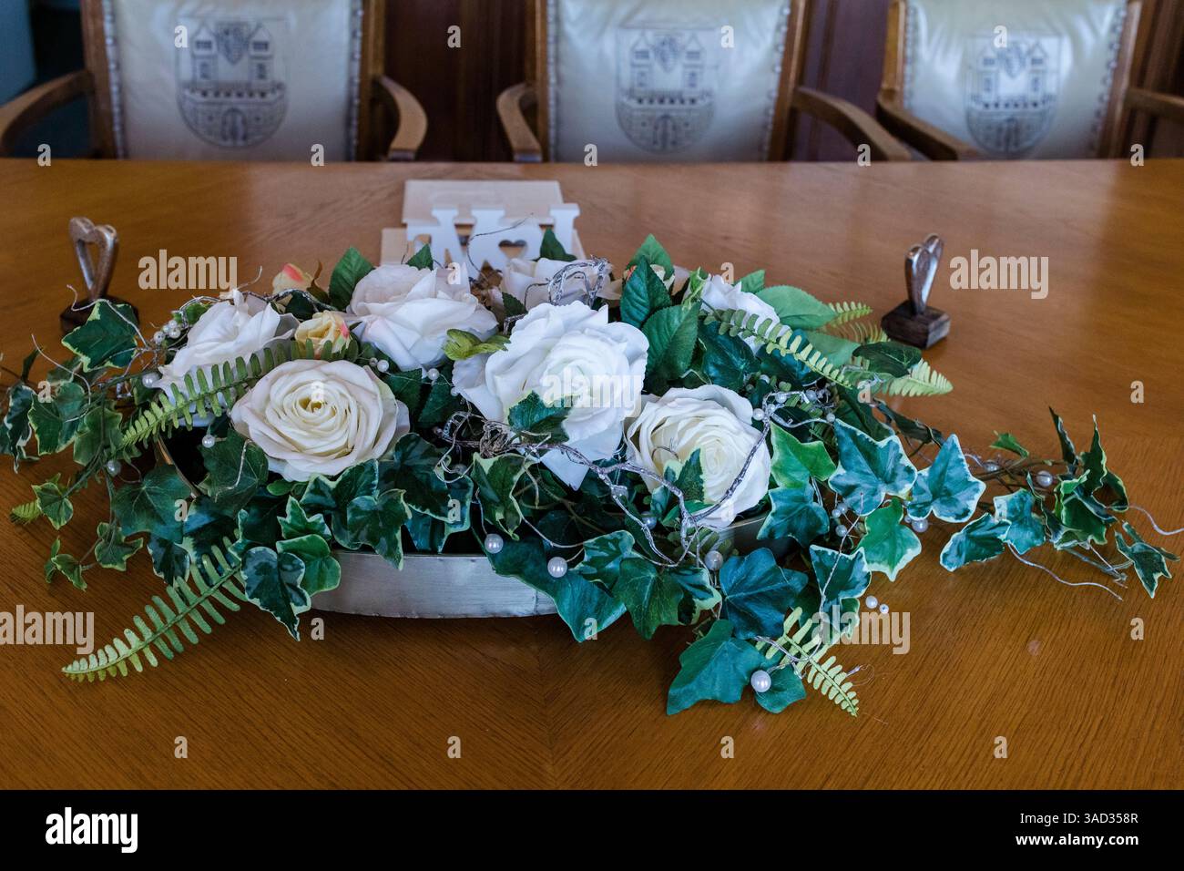 La sala per matrimoni decorata a festa nel castello di Lauenburg Foto Stock