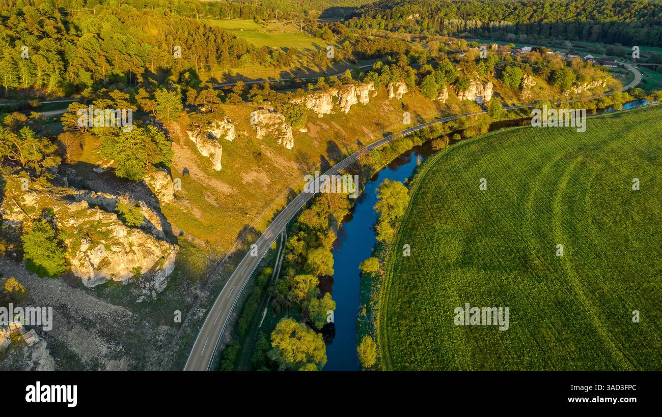 I 12 apostoli nel Altmühltal vicino a Solnhofen Foto Stock