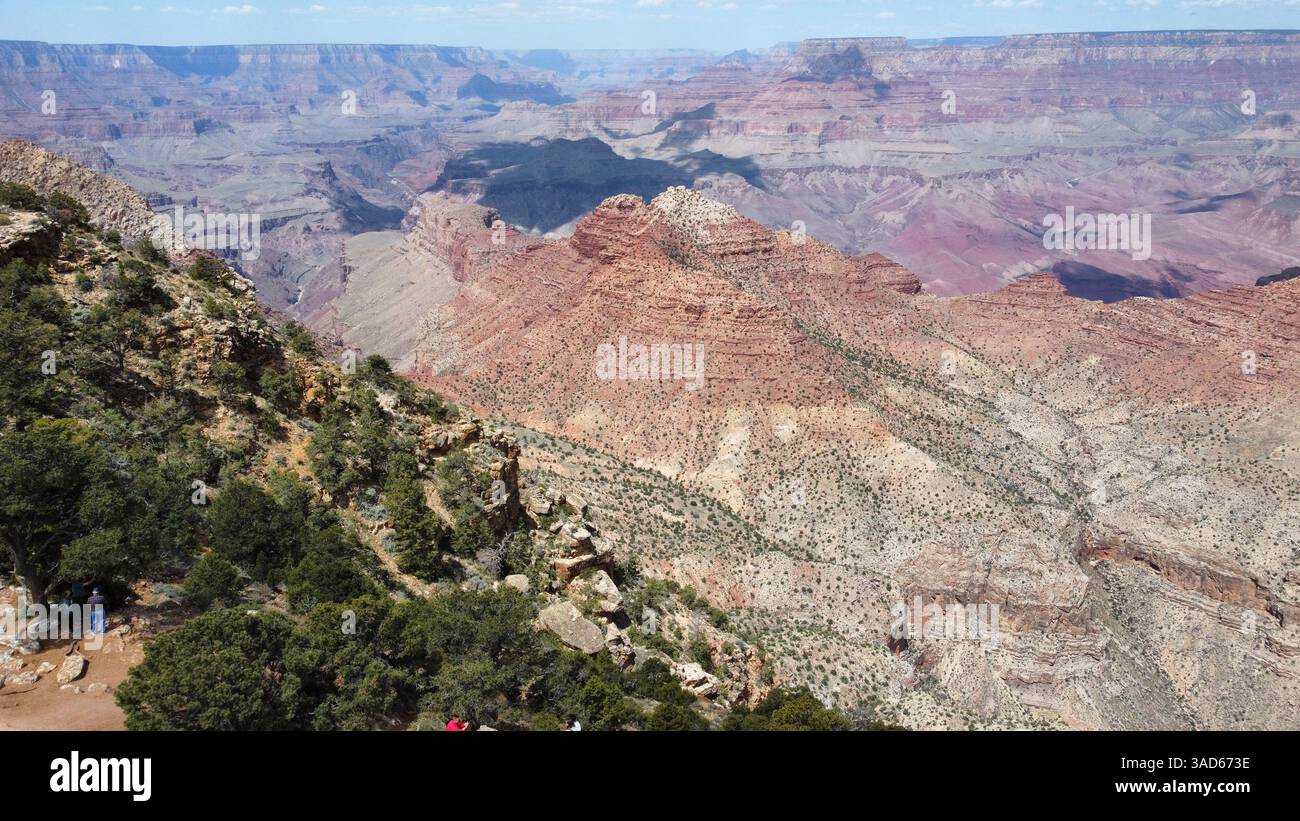 Volo in droni sul Desert View Point del Grand Canyon in Arizona Foto Stock