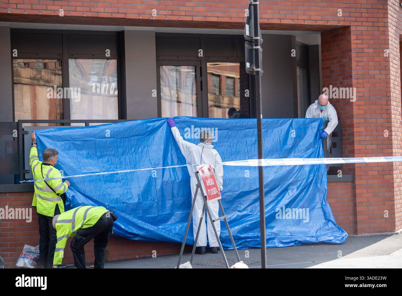 Ashley Day Digbeth Murder - la ventenne Ashley Day è morta dopo essere stata attaccata nell'appartamento di Bradford Street, a Digbeth, Birmingham, intorno alle 6 DEL MATTINO DI giovedì 28 giugno 2023. Gurveer Bhandal è stato condannato per aver ucciso Ashley Day, che si dice abbia eccellito all'accademia di formazione della contea di Newport. A seguito delle lamentele per il rumore all'inizio del 29 giugno, il signor Day aveva chiesto alle persone di andarsene prima di essere pugnalato da Bhandal tre volte al petto e una volta alla schiena mentre scendeva a terra. L'imputato, di Giggety Lane, Wombourne, e' scappato dall'appartamento e ha gettato un coltello. Foto Stock
